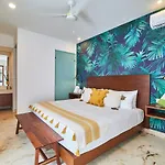 Charming & Stylish Apartment Pdc Swimming Pool & Gym Close To The Beach Nice Amenities