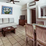 Fabiola Condo Hotel