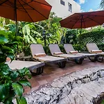 Aventura Mexicana Hotel