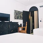 Hacienda Paradise Hotel