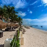 The Reef Coco Beach Resort & Spa