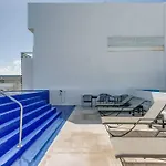 Danzamar 1B With Pool & Rooftop Near Mamitas Beach