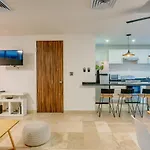 Aptartment With Patio, Rooftop & Pool Close To The Beach - Danzamar 2