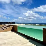 1Br Modern Apt With Rooftop Pool, Gym & Spa