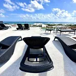 1Br Modern Apt With Rooftop Pool, Gym & Spa