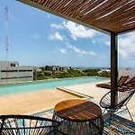 Riva Condos By The Spot Rentals
