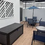 Casa Mel&Roo, Terraza Interior Y Alberca
