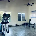 Amplio Apartamento De 2 Dormitorios En Playa Del Carmen
