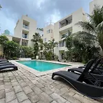 Beautiful, Comfortable And Great Location Studio
