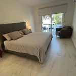 Espectacular Townhouse Renovado 3 Rec 3 Banos