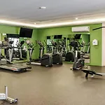 Luxury Condo, Private Room, 150Mb Wifi, Ac, Gym