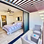 Veranto Amazing Penthouse With Private Pool And Rooftop