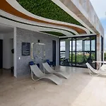 Acogedor Con Roof Vista Al Mar En Lil Towm