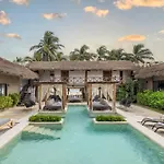 Cabañas by Kinta Kan