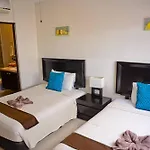 Spacious Ph 3 Bedrooms With Private Terrace, Beach Club Access