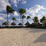 Great Best Location Beach Front