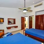 Villa With 4 Bedrooms A Few Steps From The Beach - Playacar - Vista Del Mar