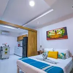 500M To Beach L Queen Beds Kitchen L Pool Patio Gym Bikes Ac 30203