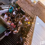 Lobo De Mar Hostel