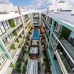 Menesse The City By Playa Moments