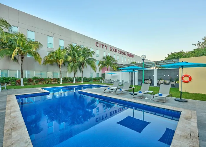 City Express Suites By Marriott Playa Del Carmen