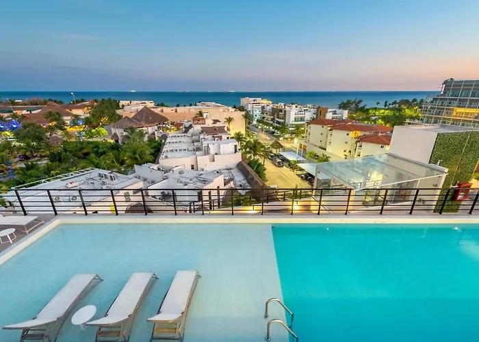 Tropical 2-Bedroom Mangrove View