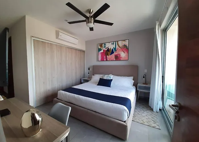 Estupenda Habitacion Con Cama King 100Mb Y Refri