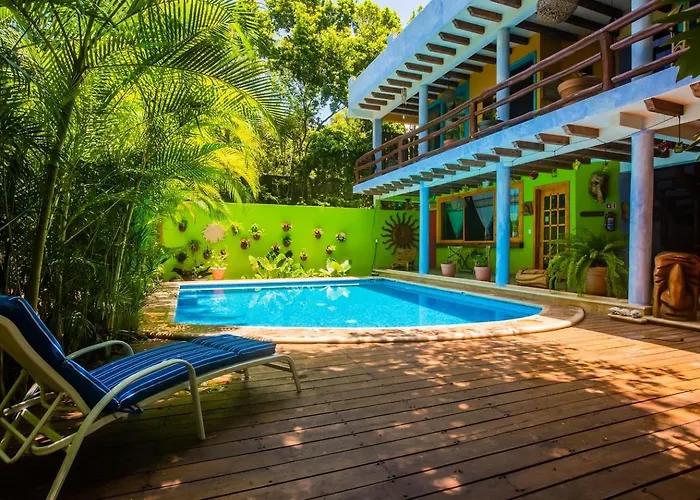 Xcaret Monkeys And Nature Stay