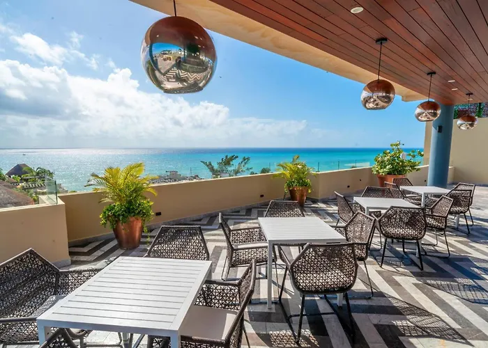 Luxury 2 Bedroom Condo - Beautiful Ocean View At Singular Joy Residences, Jade