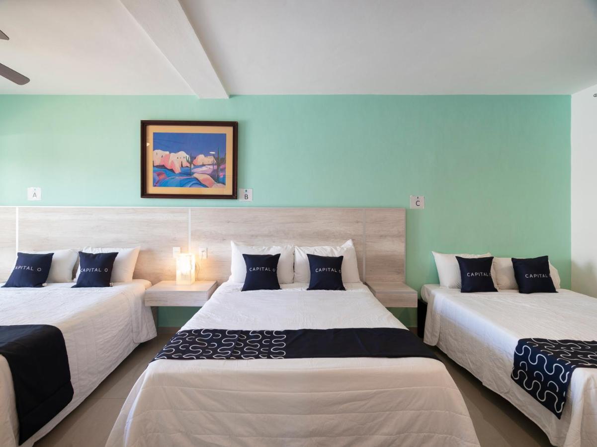Khách sạn Punta Esmeralda