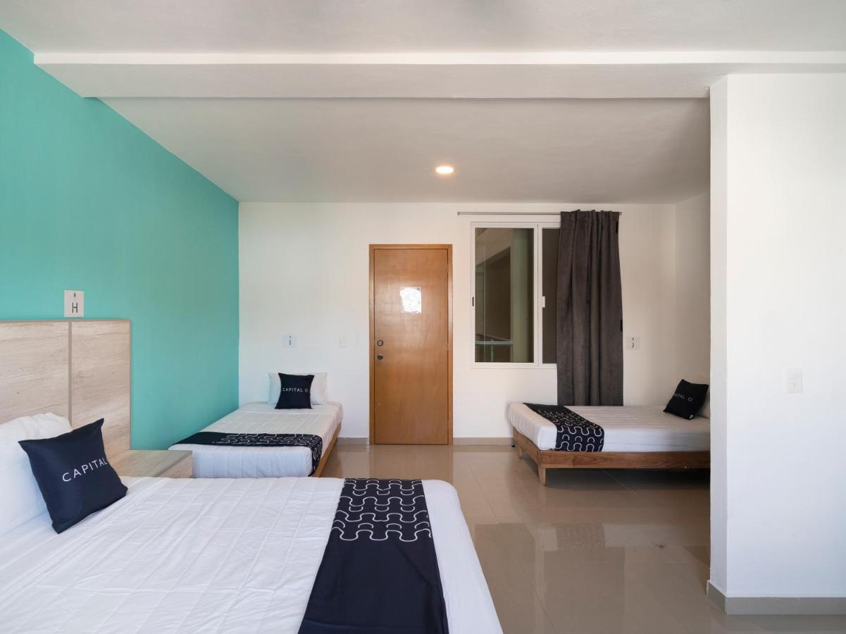 Punta Esmeralda Khách sạn