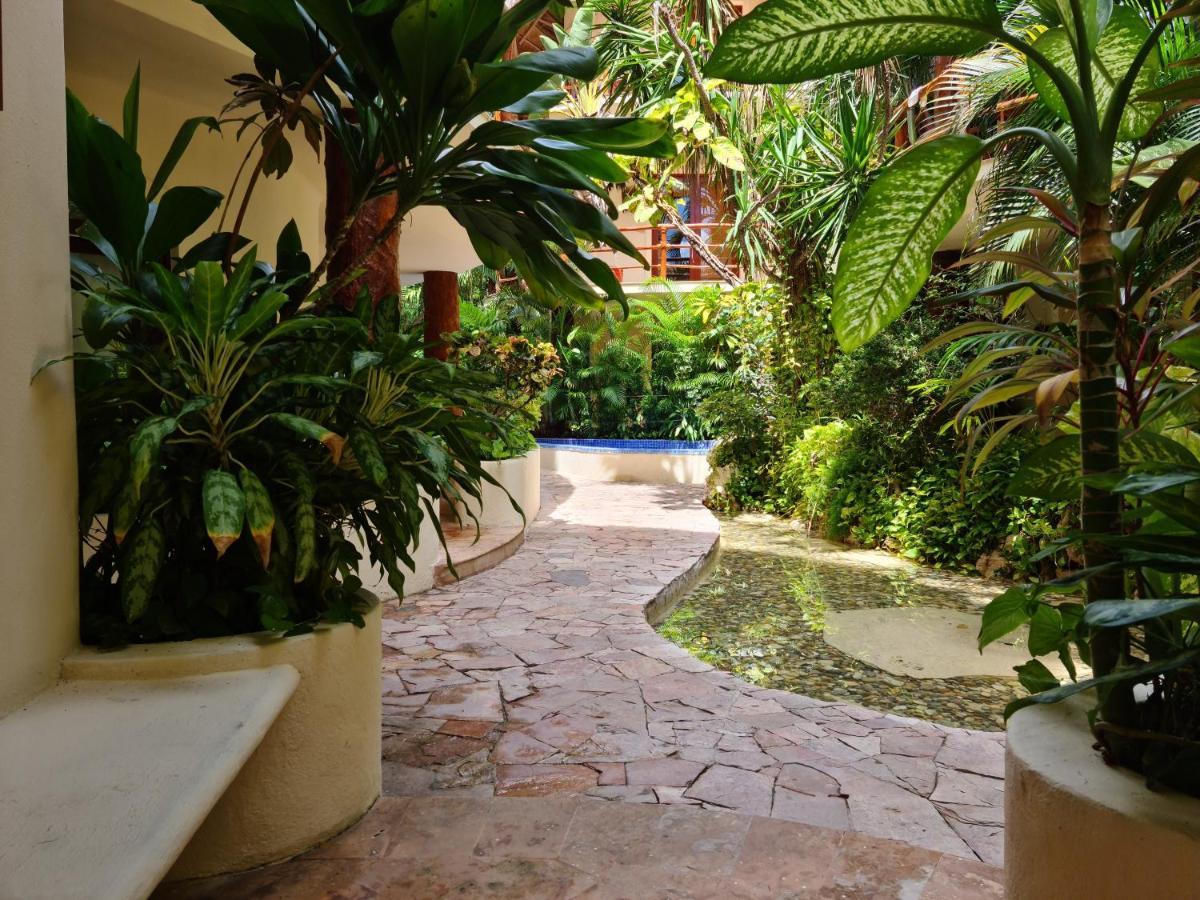 Biệt thự Luxury Steps To The & 5ta Av, Amazing *