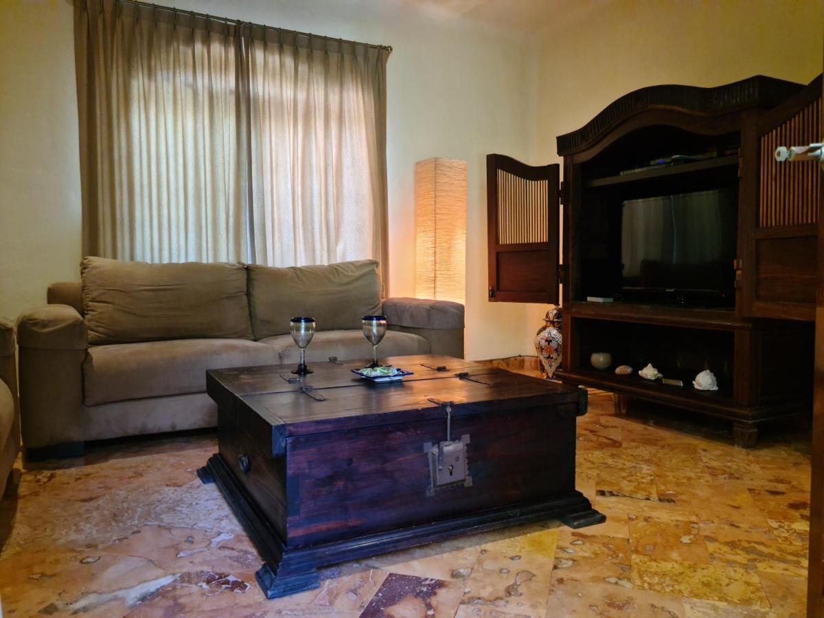 Luxury Steps To The & 5ta Av, Amazing Biệt thự Playa del Carmen