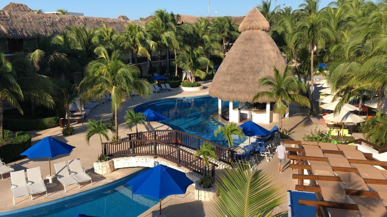 The Reef Coco & Playa del Carmen
