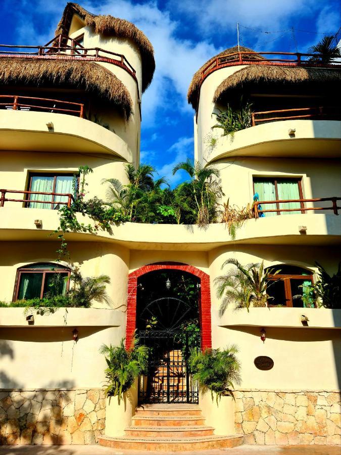 Biệt thự Luxury Steps To The & 5ta Av, Amazing