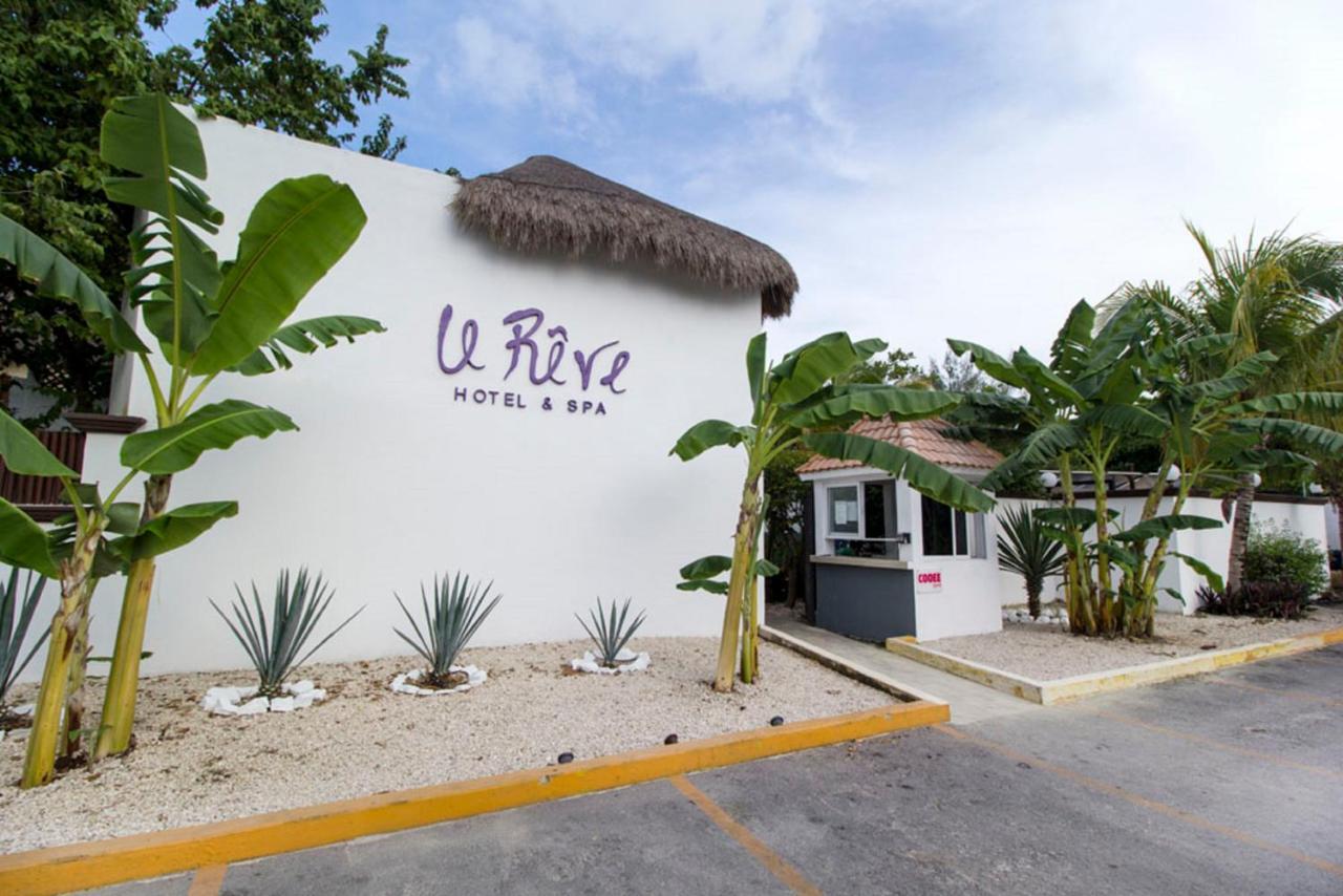 Le Reve By Mij - Beachfront (adults Only) 4*