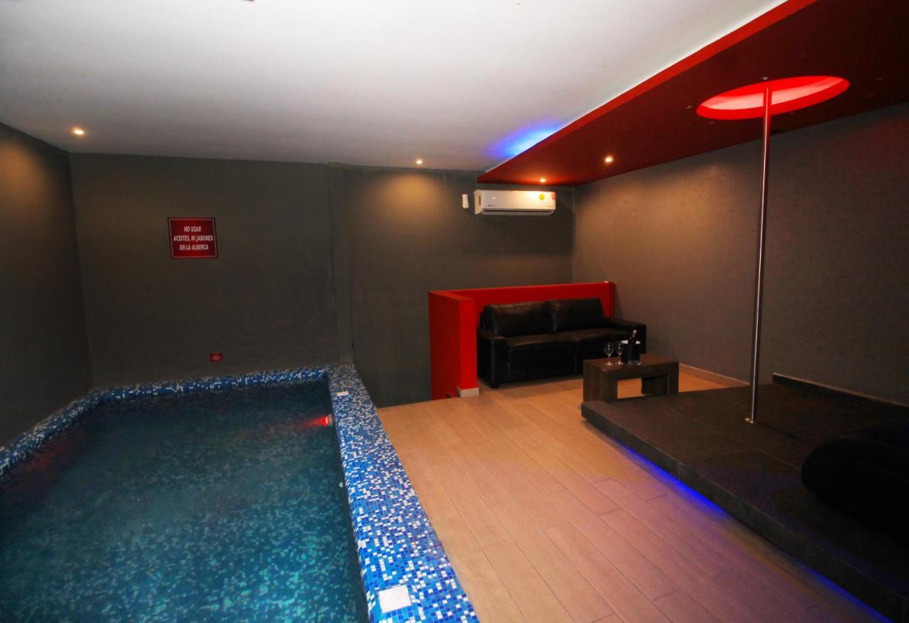 Intimissimo 85 Liebeshotel *