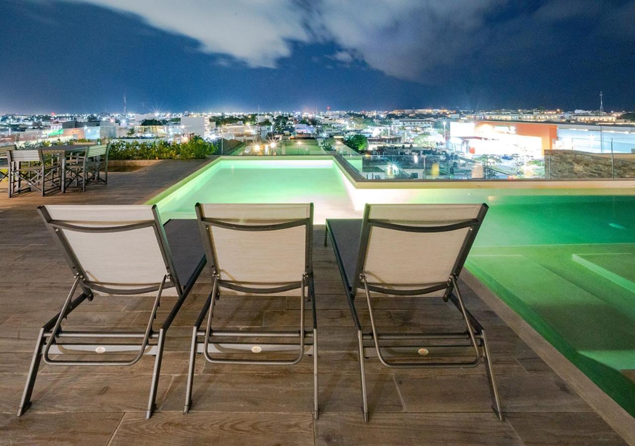 Oasis - Downtown - At Veranto Apartment *