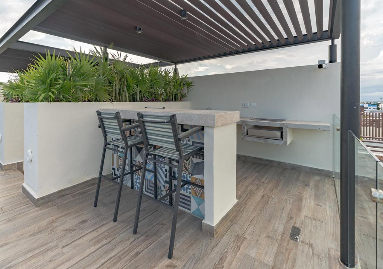 Oasis - Downtown - At Veranto Apartment