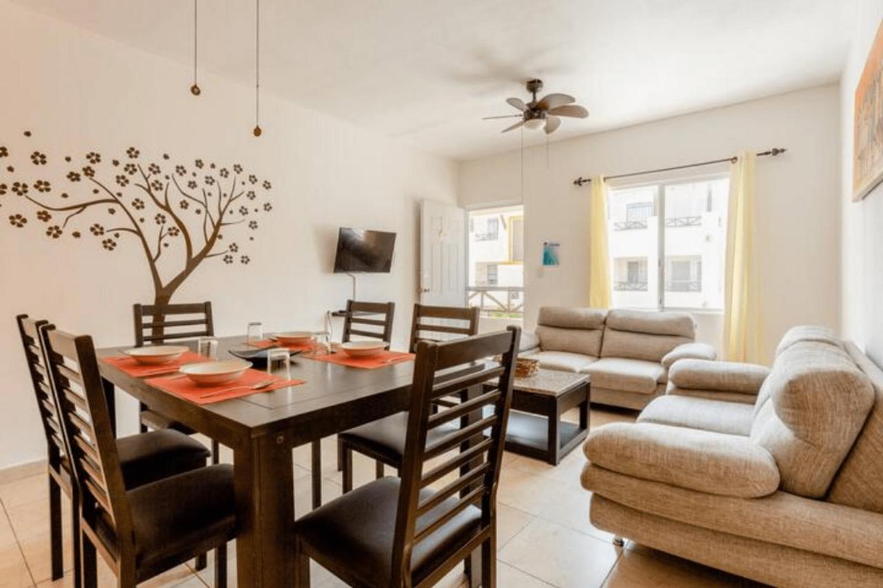 En Fraccionamiento Privado 6 Personas, 5 Camas, Piscina Cerca De La Playa Playa del Carmen