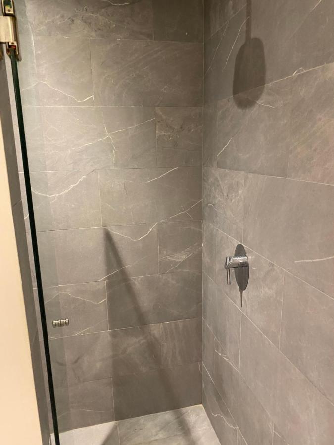 Pony Luxury Aparthotel 2*