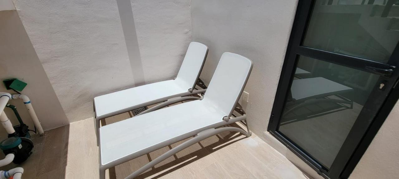 The Boat Studio Penthouse With Private Pool Apartment