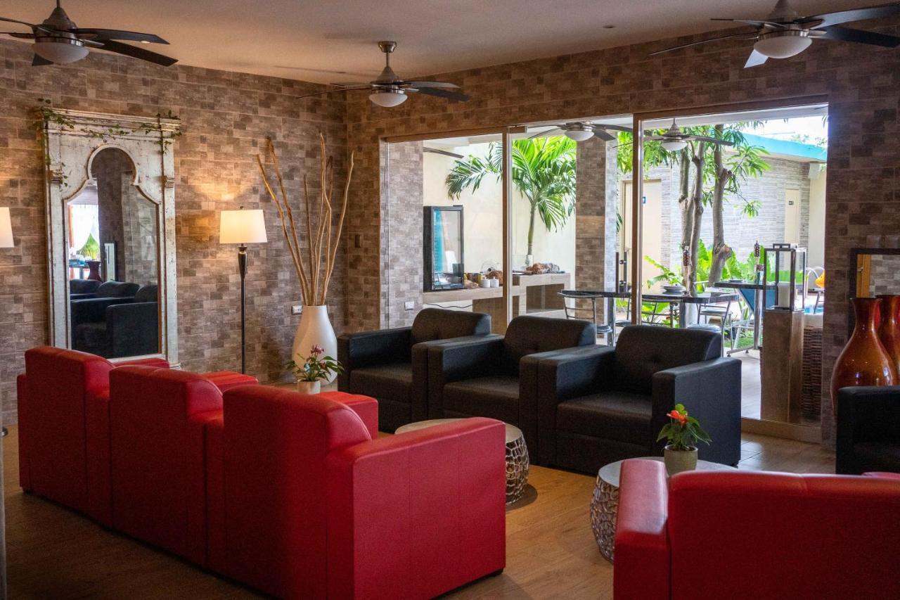 Casalesgarcons Bed & Breakfast