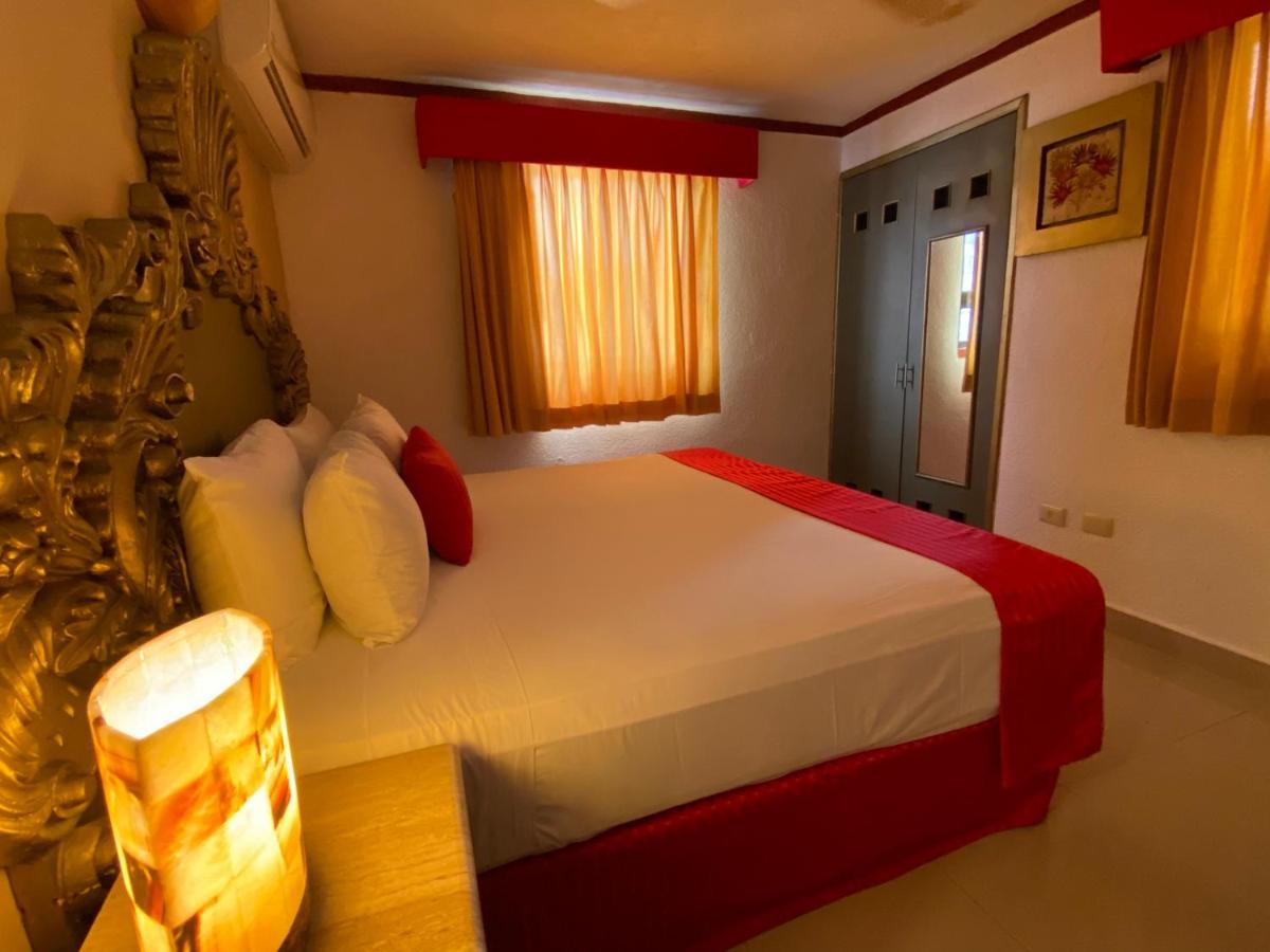 Golondrinas Khách sạn 4*