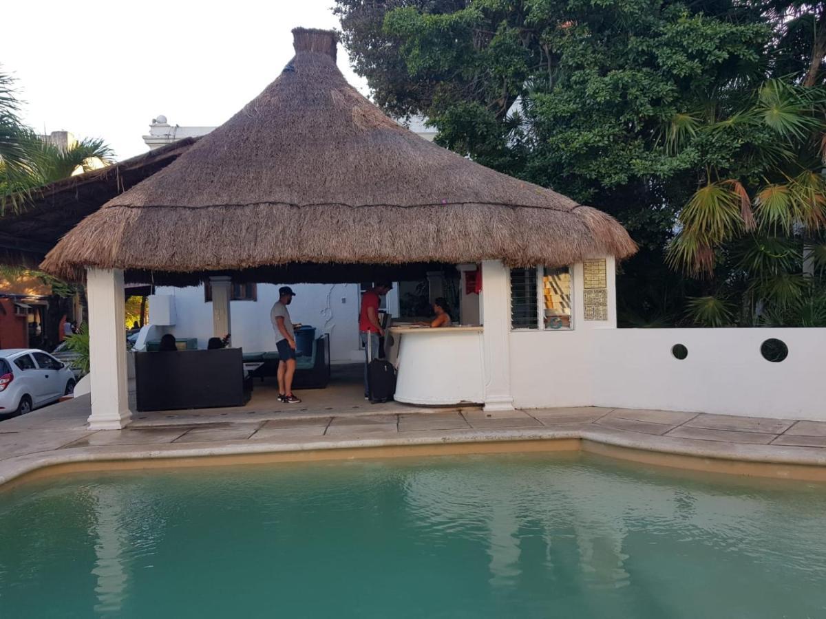 Hotel Tropical 2*