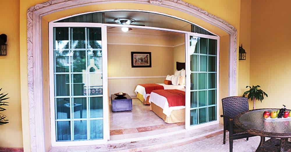 Khách sạn Hacienda Real Del Caribe