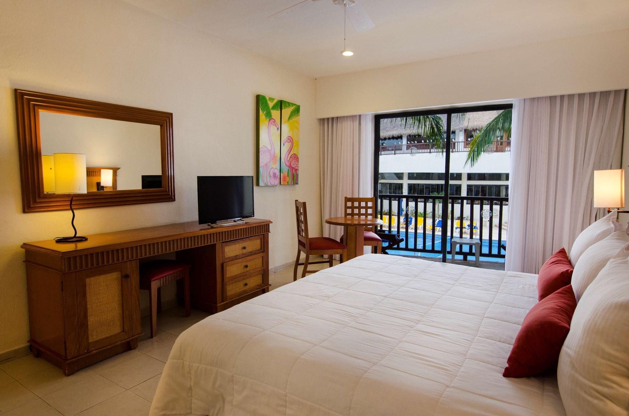 Resort The Reef Coco &