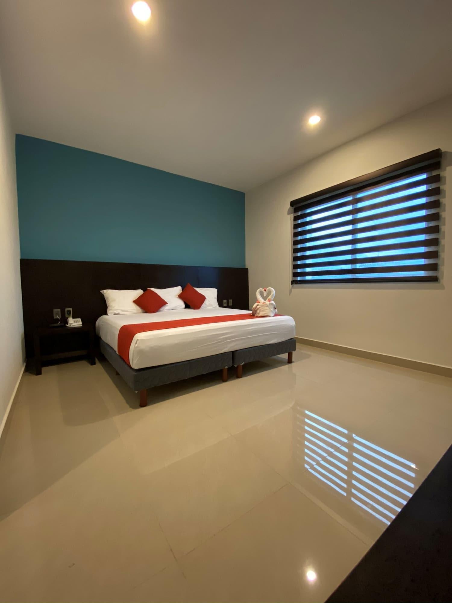 Khách sạn Ambra 3*