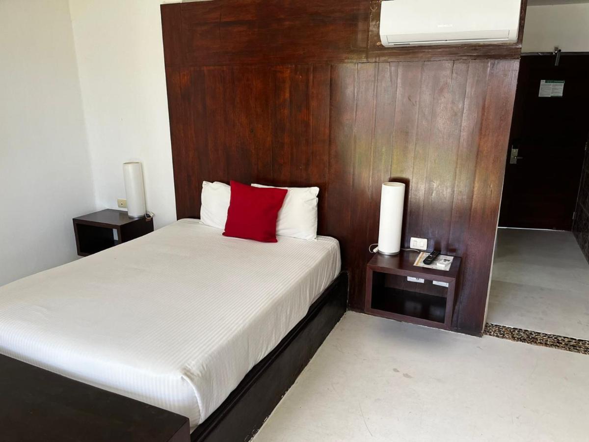 Le Reve By Mij - Beachfront (adults Only) Hotel 4*