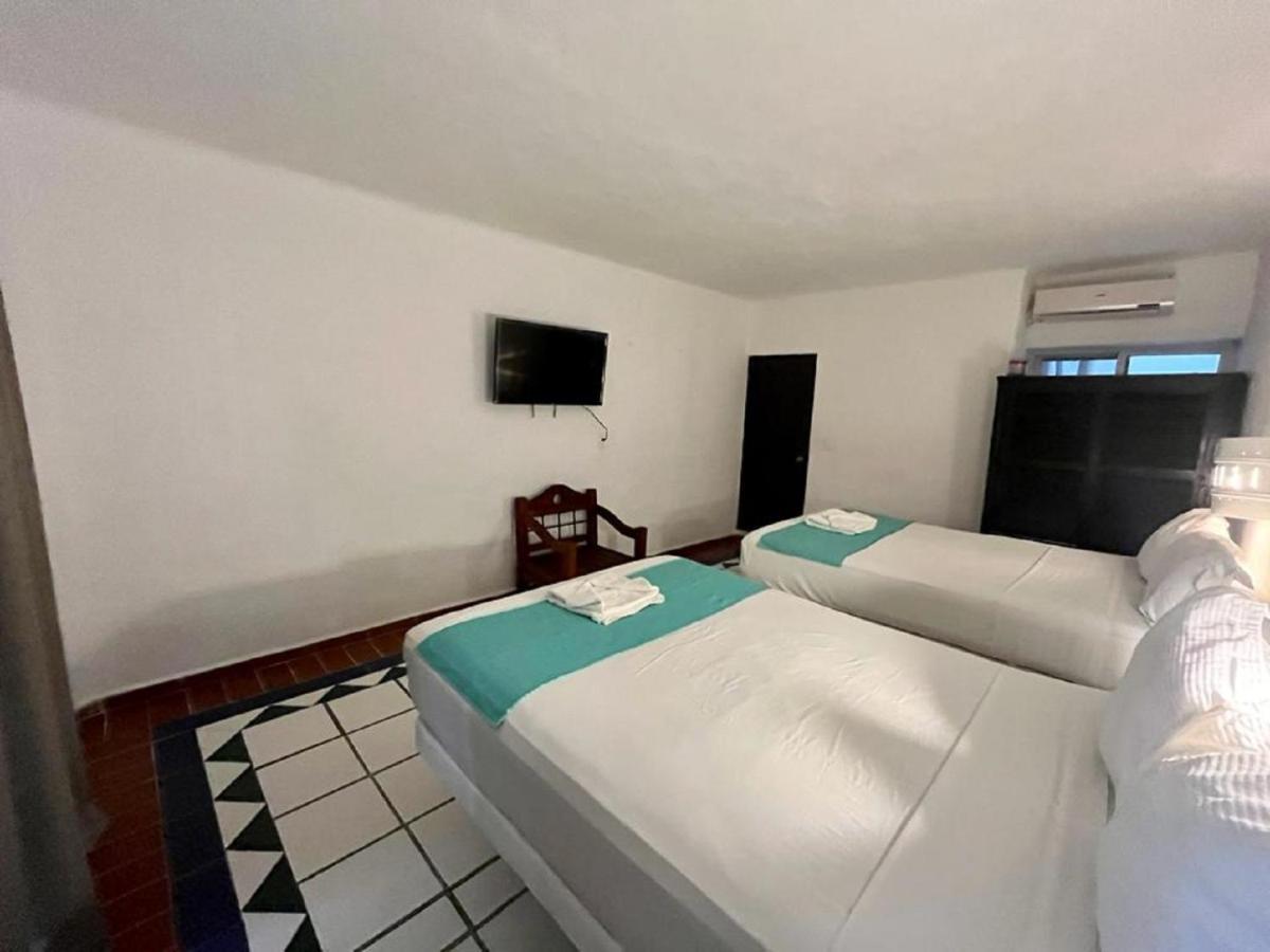 Hostal Mx 5Th Avenue Albergue *